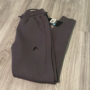 ELMNTS Zip Jogger - Alphalete